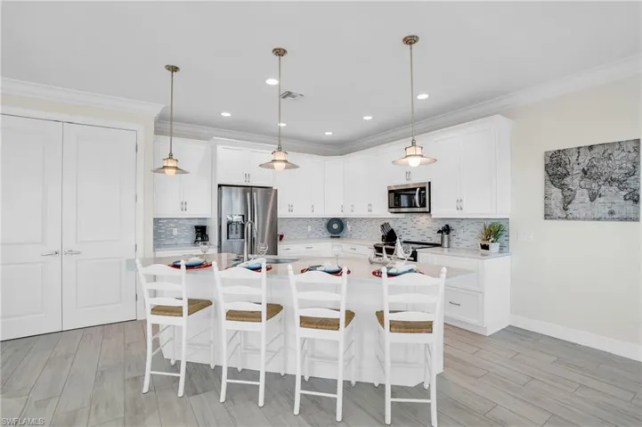 Breakfast bar at huge kitchen island