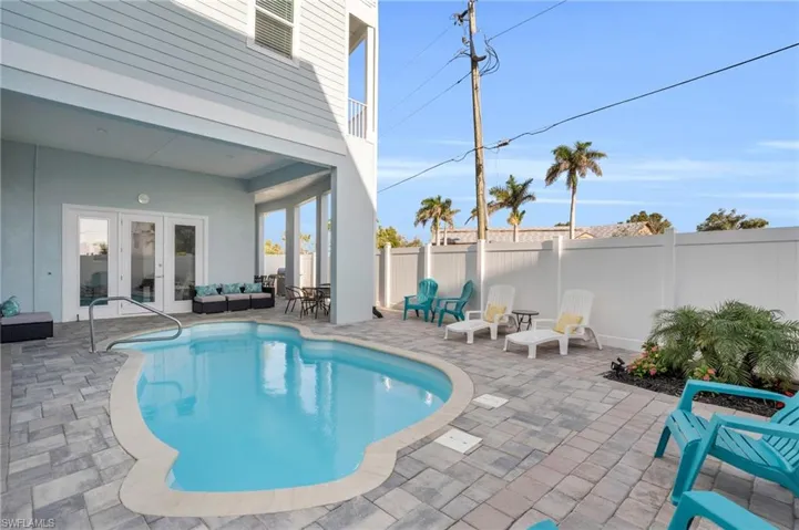 Exclusive private pool area