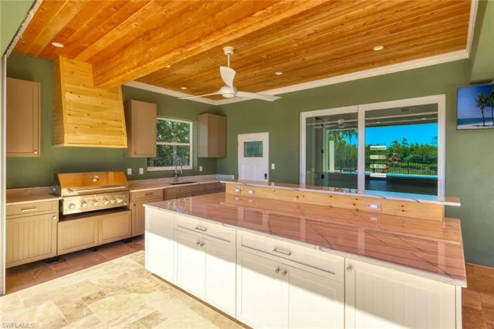 Poolside Kitchen