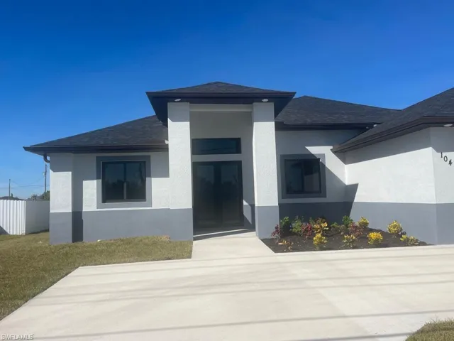 100  Nelson S RD, Cape Coral, FL 33991