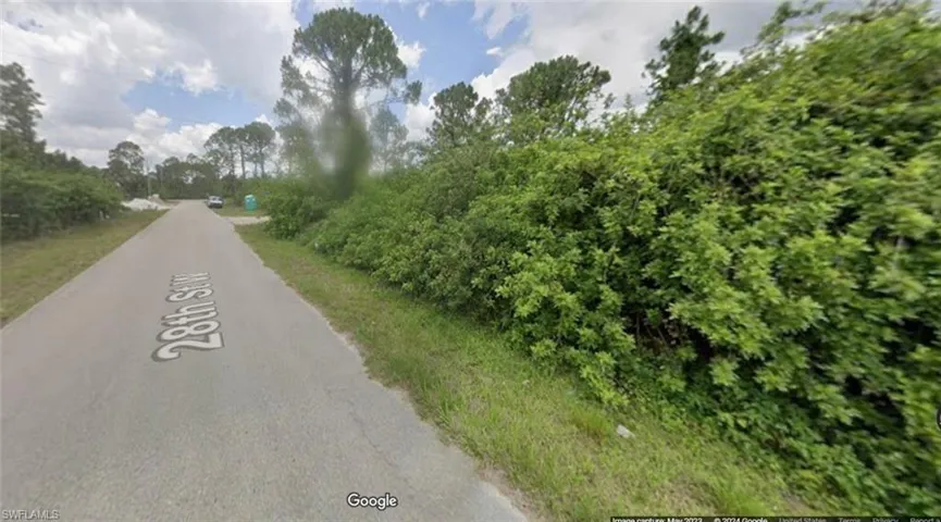 Street view in front of lot