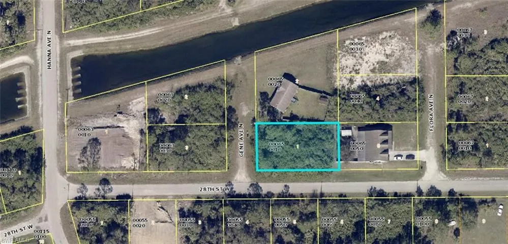 2800 Gene AVE N, LEHIGH ACRES FL 33971