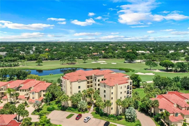 7024 Pelican Bay Blvd # F504, Naples Fl 34108