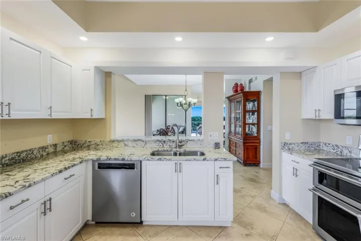 7024 Pelican Bay Blvd # F504, Naples Fl 34108