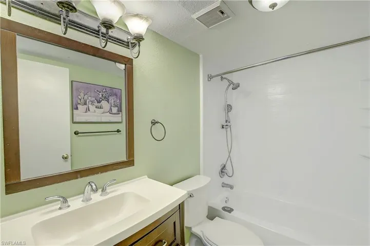 17524 Dumont Dr, Fort Myers, Florida 33967