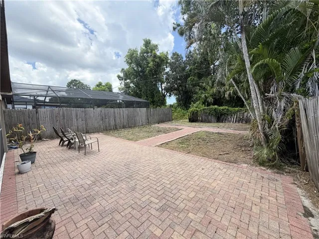 17524 Dumont Dr, Fort Myers, Florida 33967