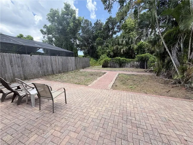 17524 Dumont Dr, Fort Myers, Florida 33967
