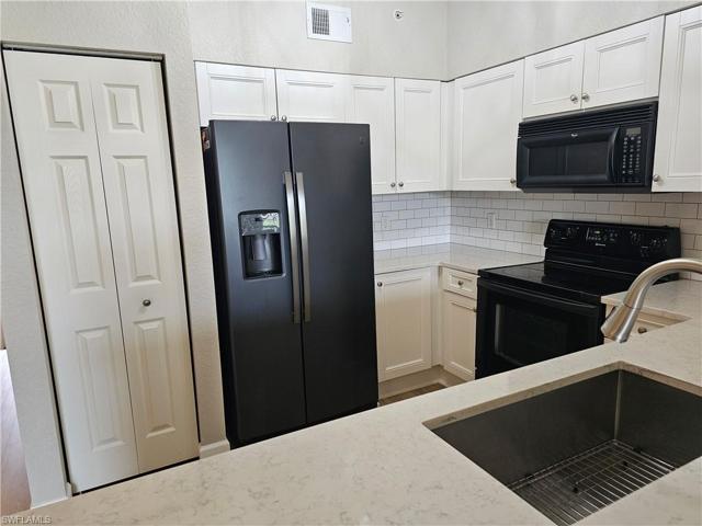 Kitchen 3