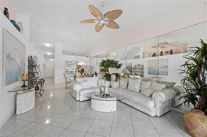 8681 Mustang Dr, Naples, Florida 34113