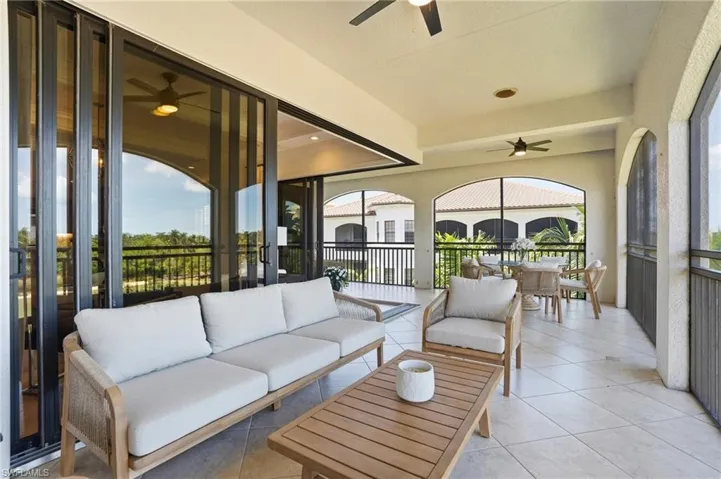 2543 Marquesa Royale Ln #4-302, Naples, Florida 34109