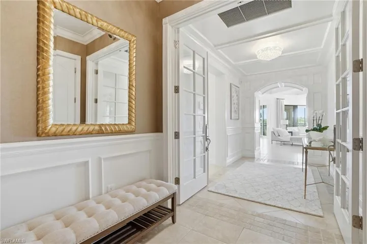 2543 Marquesa Royale Ln #4-302, Naples, Florida 34109