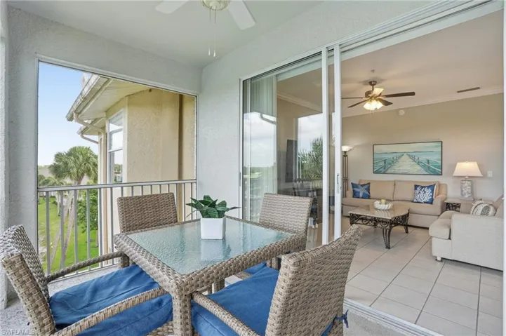 8600  Cedar Hammock  CIR, Naples, FL 34112