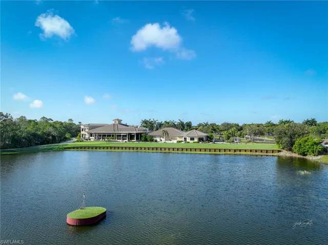 8600  Cedar Hammock  CIR, Naples, FL 34112