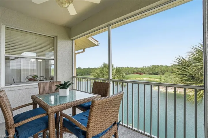 8600  Cedar Hammock  CIR, Naples, FL 34112