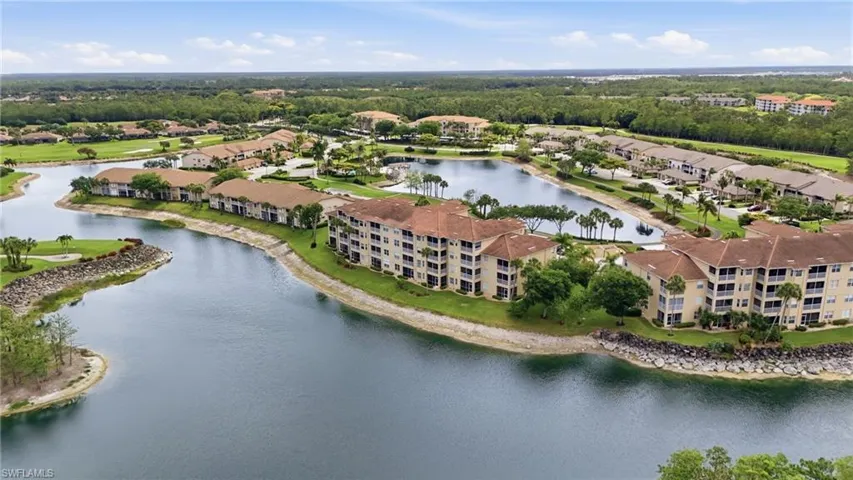 8600  Cedar Hammock  CIR, Naples, FL 34112