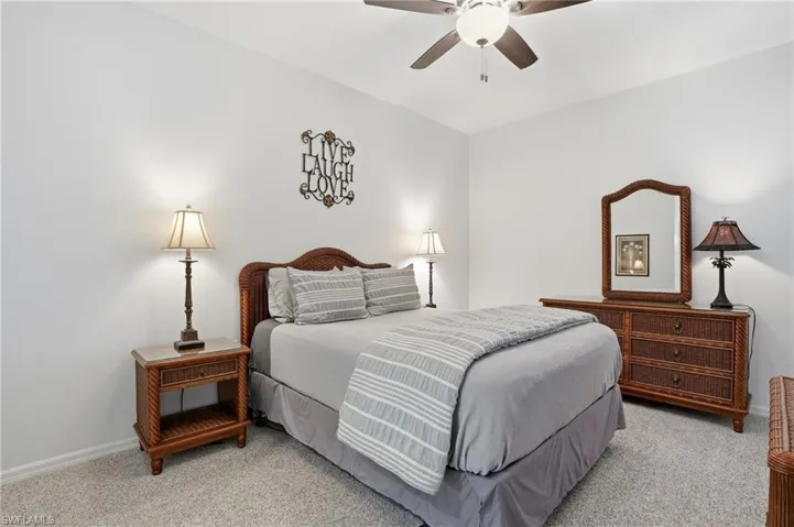 8600  Cedar Hammock  CIR, Naples, FL 34112