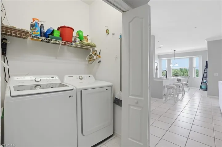 8600  Cedar Hammock  CIR, Naples, FL 34112