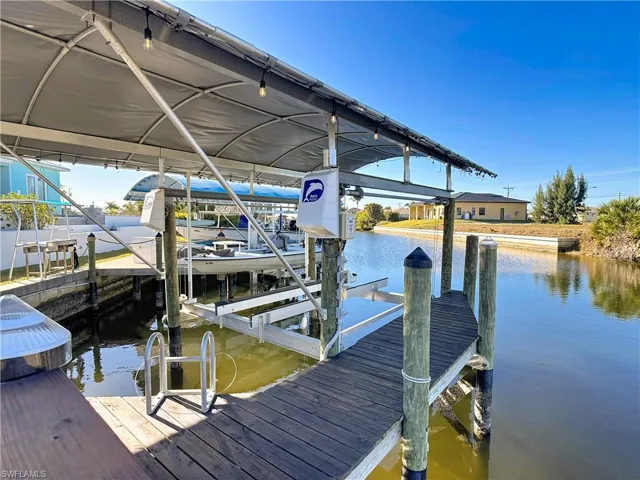 3900 Gulfstream Pkwy, Cape Coral, Florida 33993