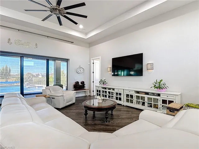3900 Gulfstream Pkwy, Cape Coral, Florida 33993