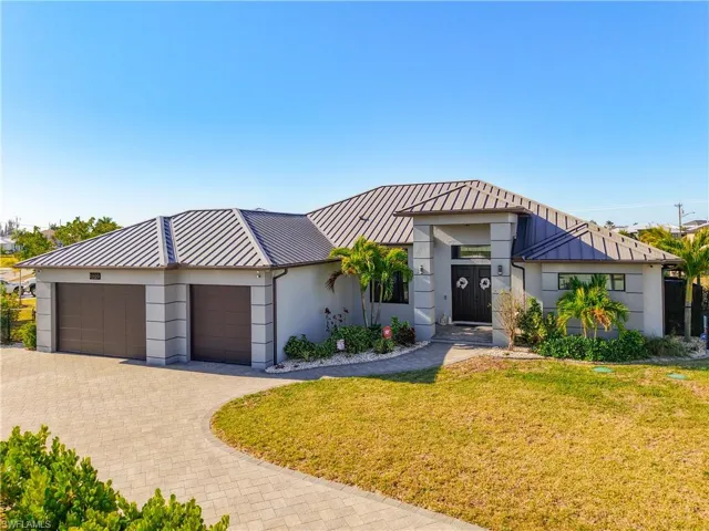 3900 Gulfstream Pkwy, Cape Coral, Florida 33993