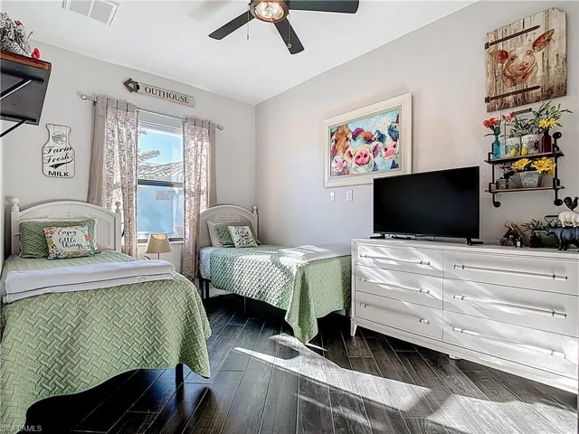 3900 Gulfstream Pkwy, Cape Coral, Florida 33993