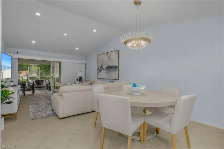 7725 Jewel Ln 201, Naples, Florida 34109
