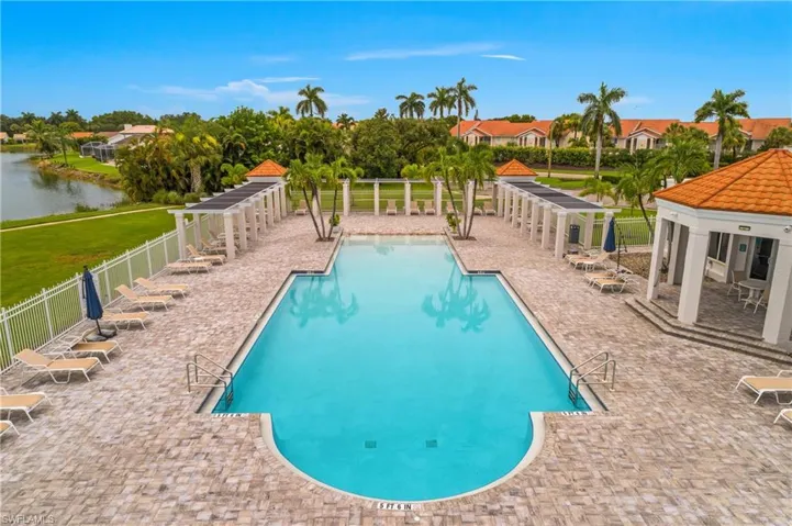 7725 Jewel Ln 201, Naples, Florida 34109