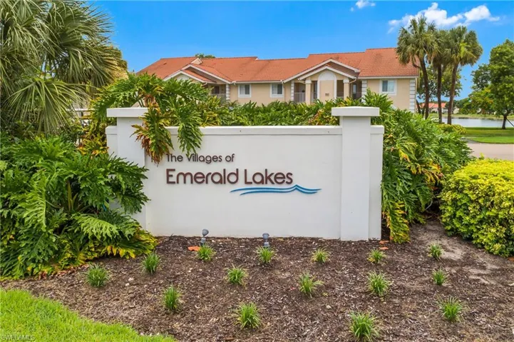 7725 Jewel Ln 201, Naples, Florida 34109