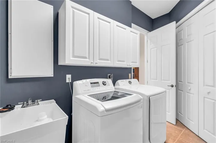 15108 Ports Of Iona Dr, Fort Myers, Florida 33908
