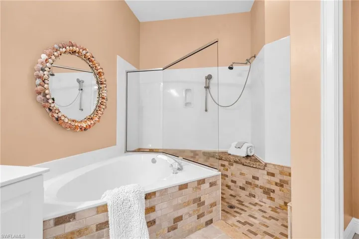 15108 Ports Of Iona Dr, Fort Myers, Florida 33908