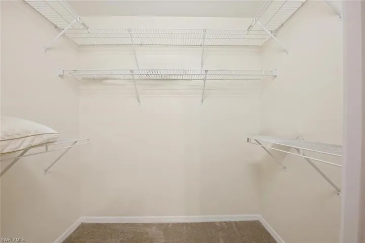 193 Robin Hood Cir 203, Naples, Florida 34104