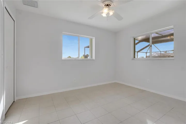 1697 Lakeside Ter, North Fort Myers, Florida 33903