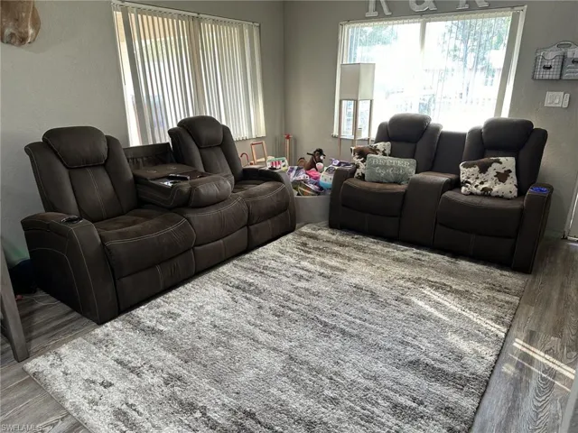 13207 2nd St, Fort Myers Fl 33905