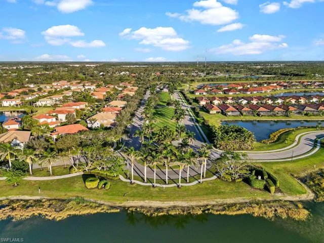 1598  Oceania S DR, Naples, FL 34113