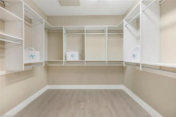 Walk in closet