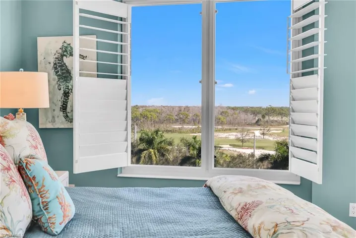 Guest Bed with views of golf course