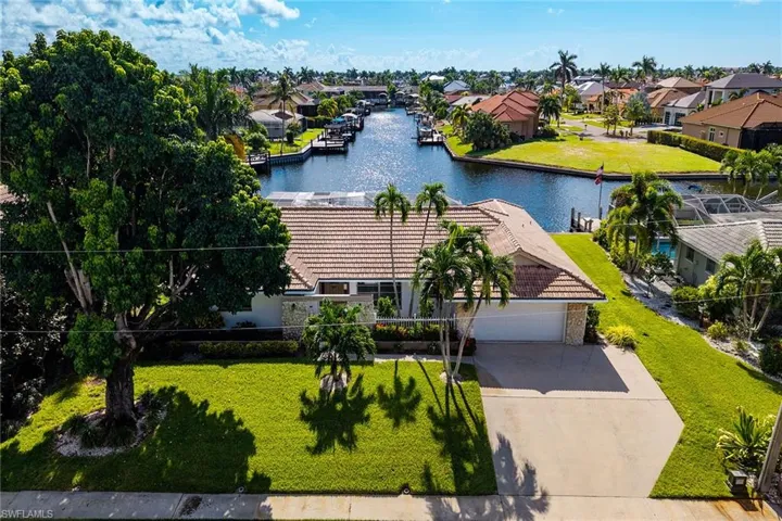 1763 Wavecrest Ct, Marco Island, Florida 34145