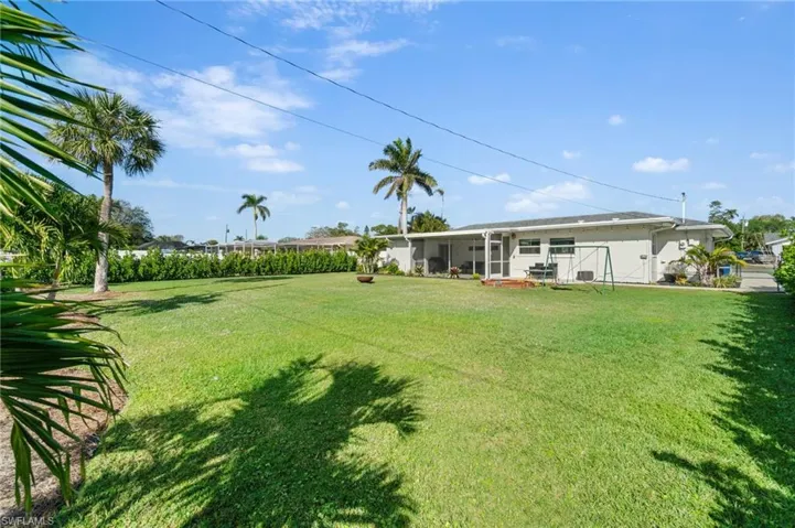 1034  El Rio  AVE, Fort Myers, FL 33919
