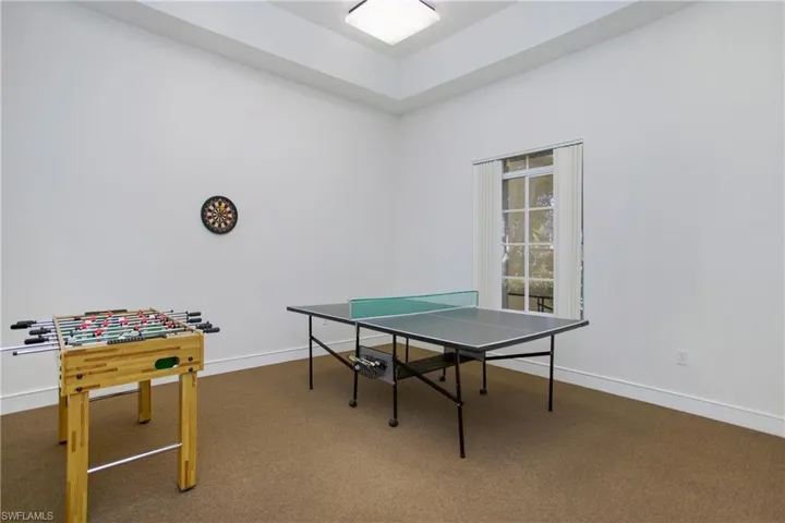 8271  Key Royal  CIR, Naples, FL 34119