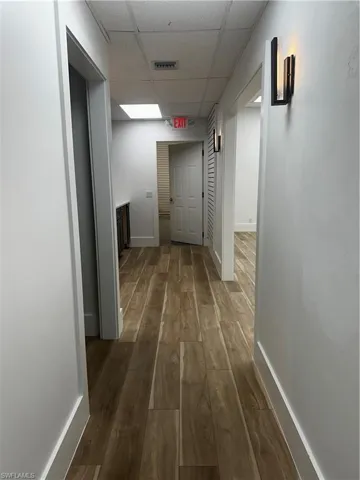 4707  Enterprise  AVE, Naples, FL 34104