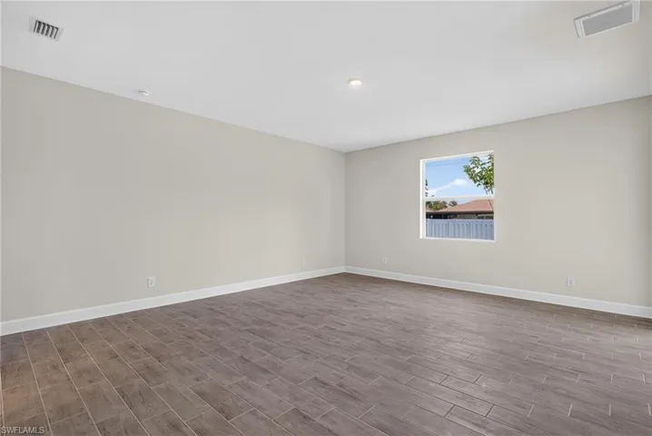 1823 Ne Van Loon Ter, Cape Coral, Florida 33909