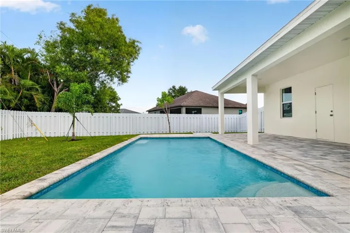 1823 Ne Van Loon Ter, Cape Coral, Florida 33909