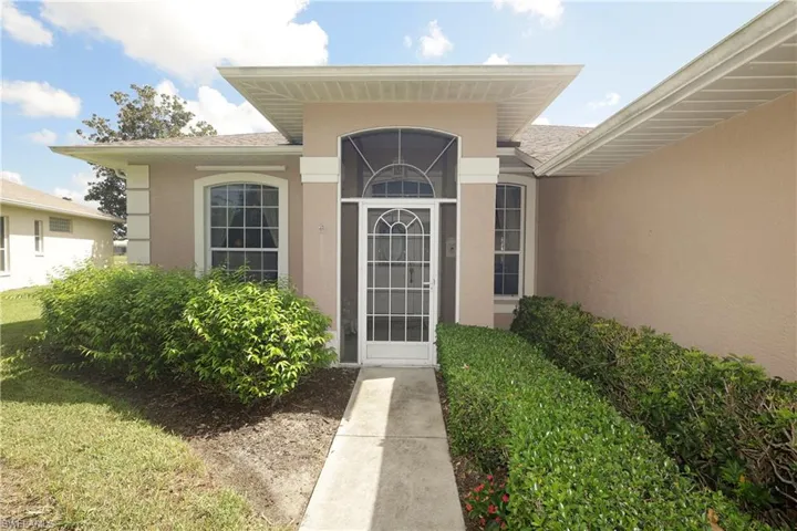 6820 Lone Oak Blvd, Naples, Florida 34109