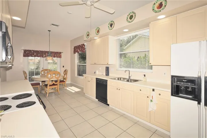 6820 Lone Oak Blvd, Naples, Florida 34109