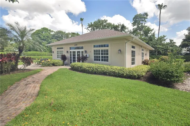 6820 Lone Oak Blvd, Naples, Florida 34109