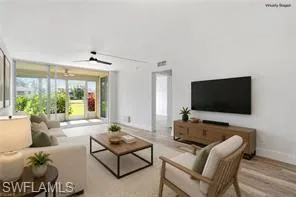 1085 Forest Lakes Dr 8102, Naples, Florida 34105
