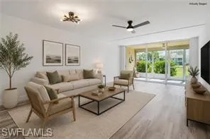 1085 Forest Lakes Dr 8102, Naples, Florida 34105