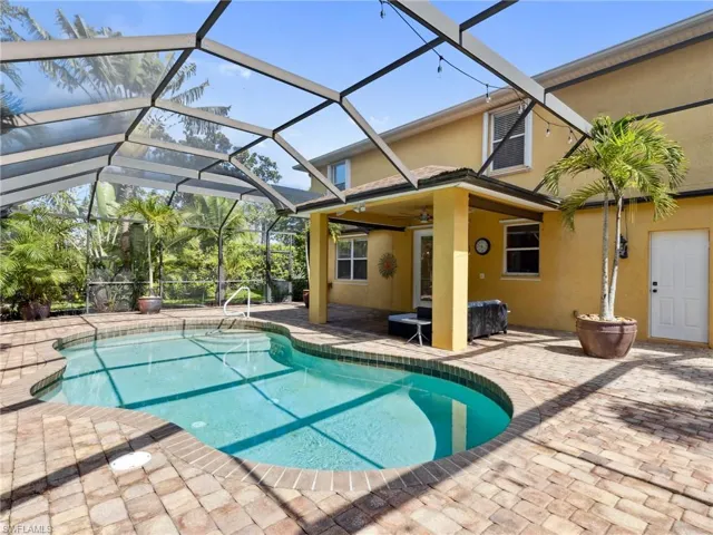 15459 Briarcrest Cir, Fort Myers, Florida 33912