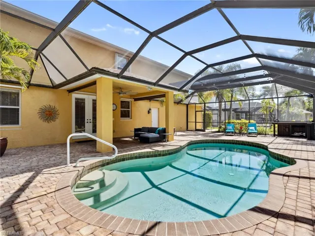 15459 Briarcrest Cir, Fort Myers, Florida 33912