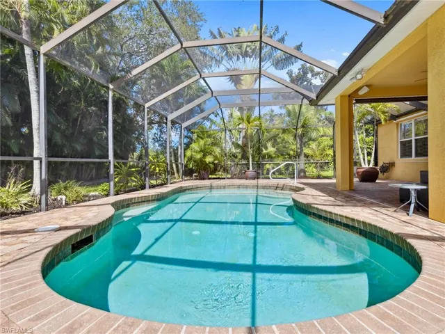 15459 Briarcrest Cir, Fort Myers, Florida 33912
